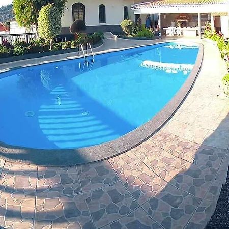Arcos Grands Suites With Enormous And Private Pool. Arco da Calheta  Exterior photo