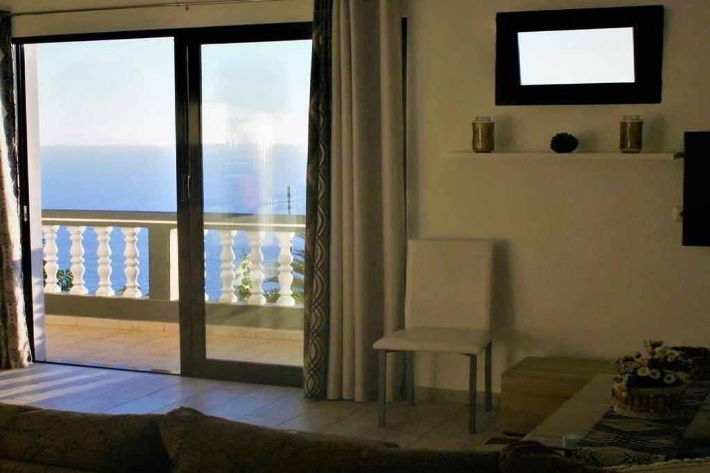 Arcos Grands Suites With Enormous And Private Pool. Arco da Calheta  Exterior photo